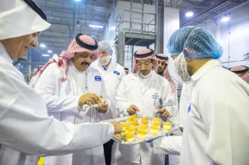 الأمن الغذائي يقود عودة الفضلي إلى مجالس المراعي ونادك