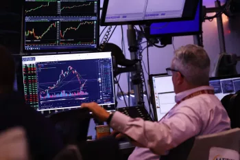 Record Global Equity Inflows Driven by Growing Bets on Rate Cuts