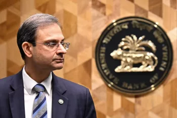 Indian Central Bank Holds Interest Rates Amid Stronger Growth and Stable Inflation
