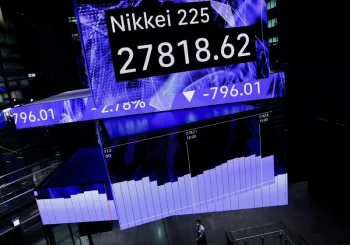 Tokyo Signals Possible Joint Action with Washington to Stabilize Yen