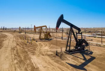 Oil Posts Weekly Losses Amid Oversupply Concerns
